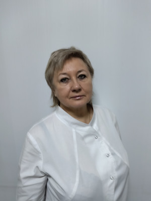 Заведующая стоматологическим отделением Фетисова Людмила Ивановна